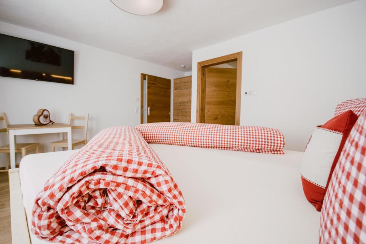 Nedererhof - Gemuetliche Zimmer Mit Gemeinschaftskueche Ausserschmirn Exterior photo